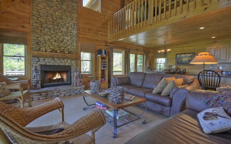 340 RUBY GULCH, Morganton, GA 30560