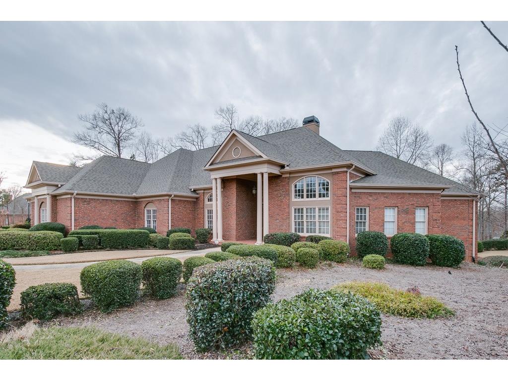5560 Point West Drive, Oakwood, GA 30566