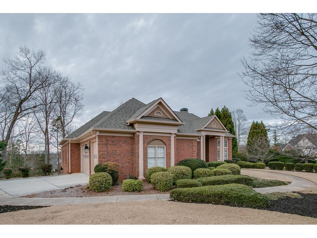 5560 Point West Drive, Oakwood, GA 30566