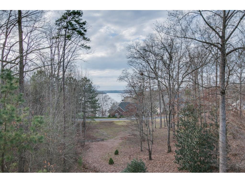 5560 Point West Drive, Oakwood, GA 30566