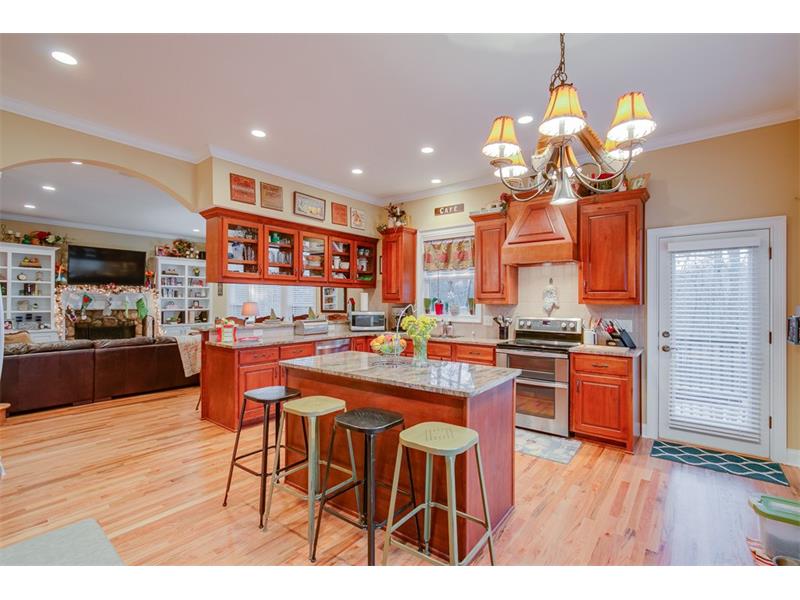 4720 Propes Drive, Oakwood, GA 30566