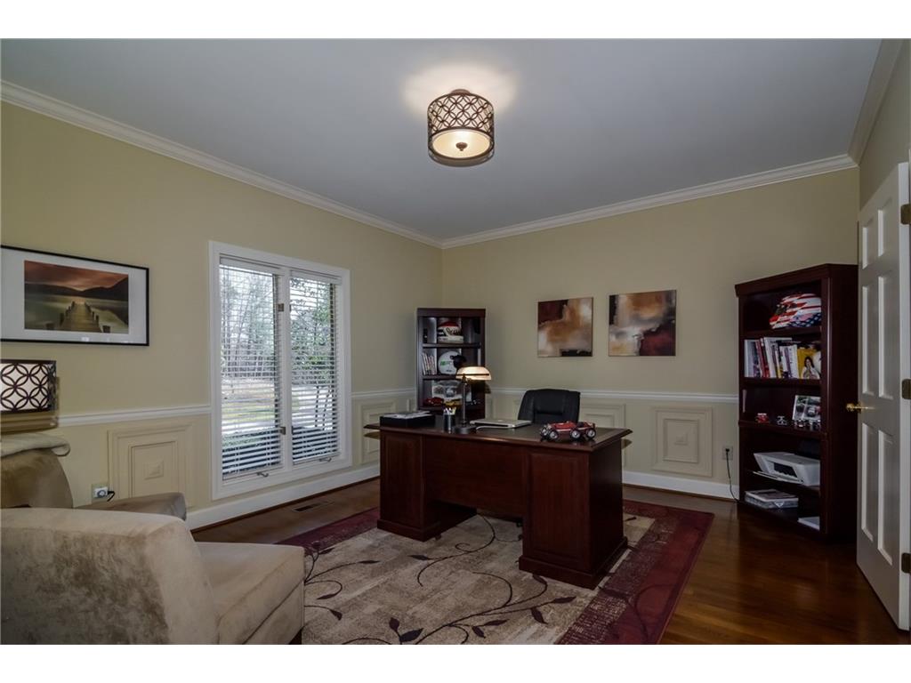 4401 Shellie Lane, Oakwood, GA 30566