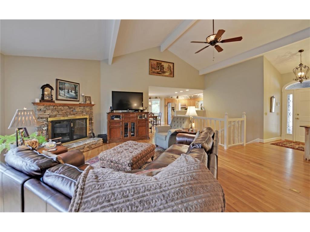 804 Little Hawk Road, Sautee Nacoochee, GA 30571