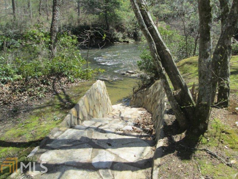 3252 Panorama Dr, Sautee Nacoochee, GA 30571