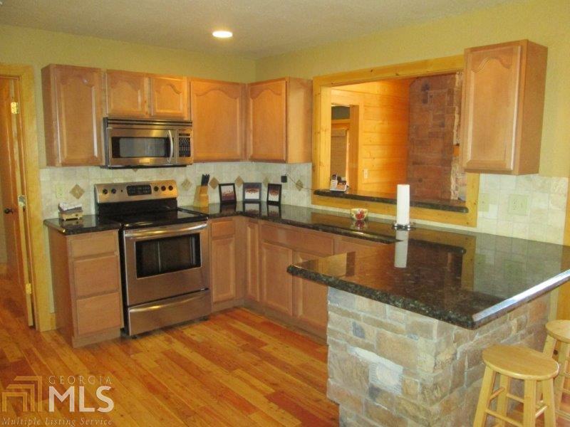 3252 Panorama Dr, Sautee Nacoochee, GA 30571
