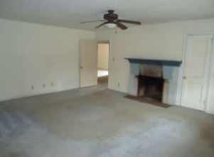 962 E Tugalo StToccoa, GA, 30577Stephens County