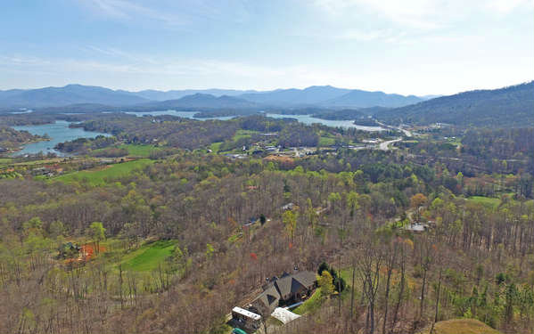 1236 CHATUGE MANOR DRIVE, Young Harris, GA 30582