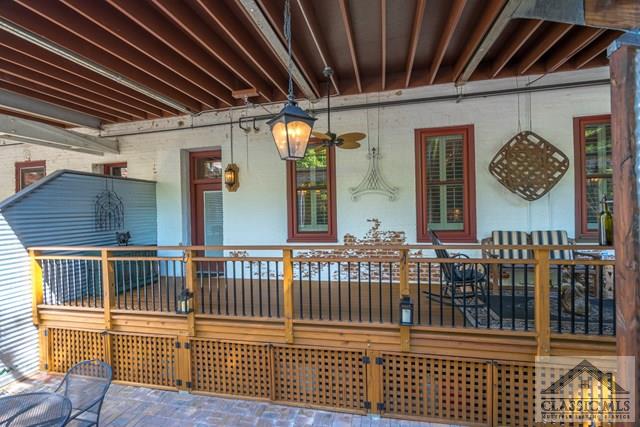 585 White Circle, Athens, GA 30605