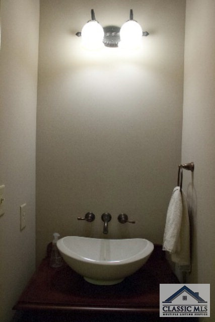 250 Pinecrest, Athens, GA 30605