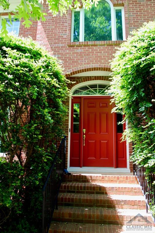 1050 Coday Bluff, Athens, GA 30606