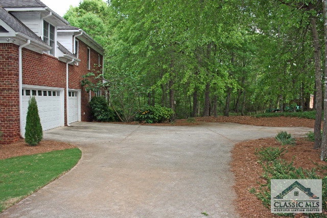 1281 knob creek, Athens, GA 30606