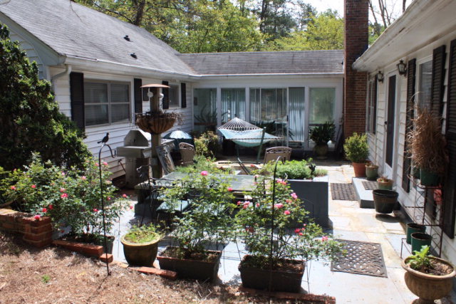 145 Meadowview, Athens, GA 30606