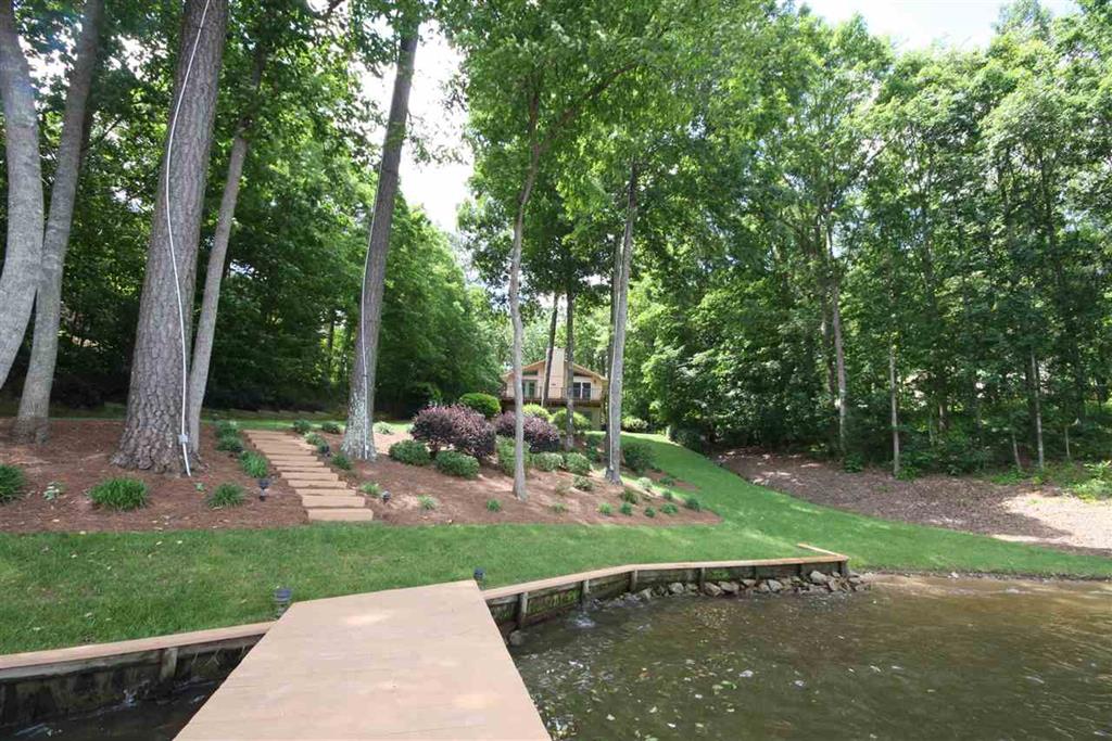 184 HICKORY POINT DRIVE, Buckhead, United States 30625