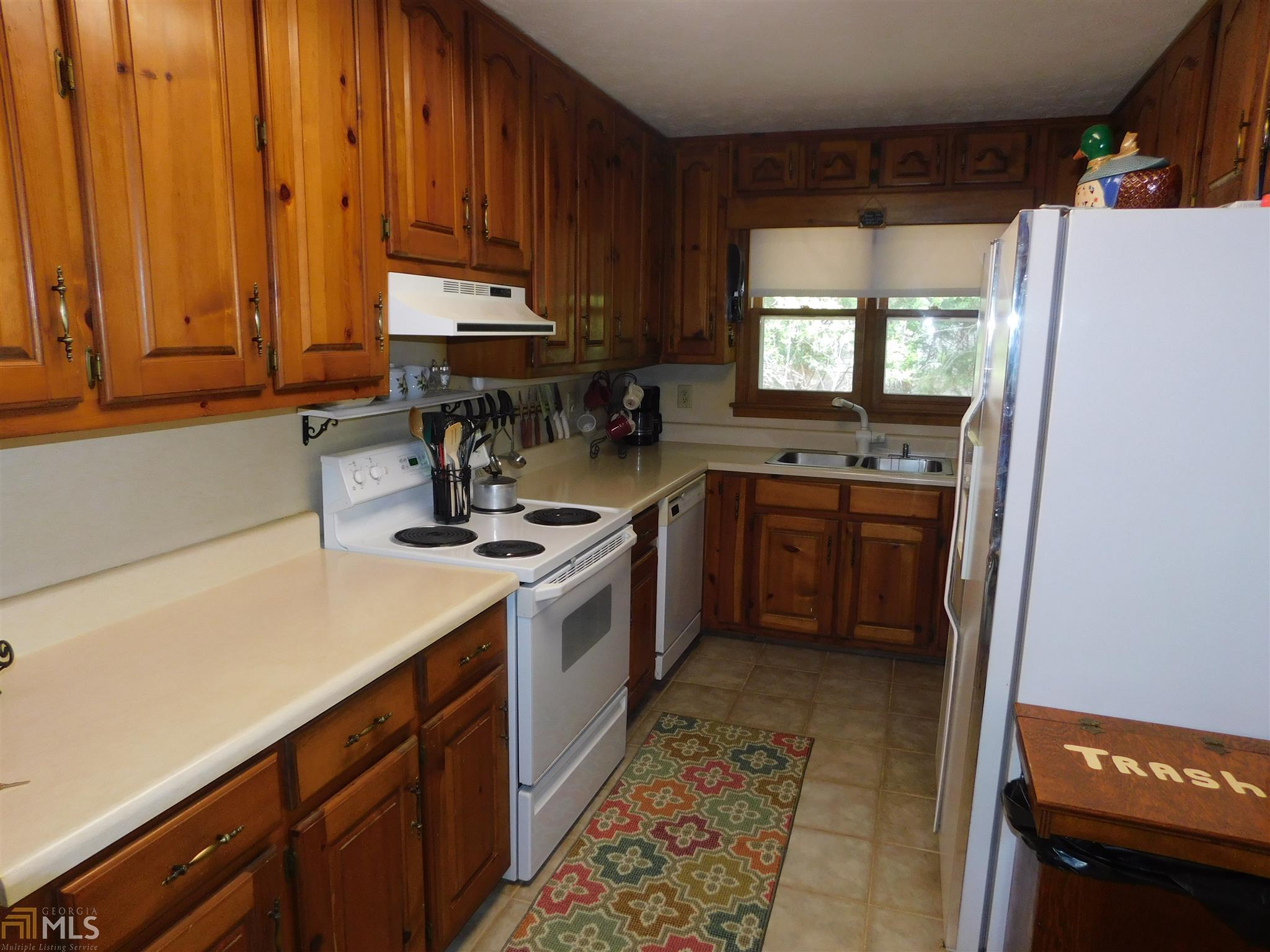 1030 Bob Slack Dr, Greensboro, GA 30642