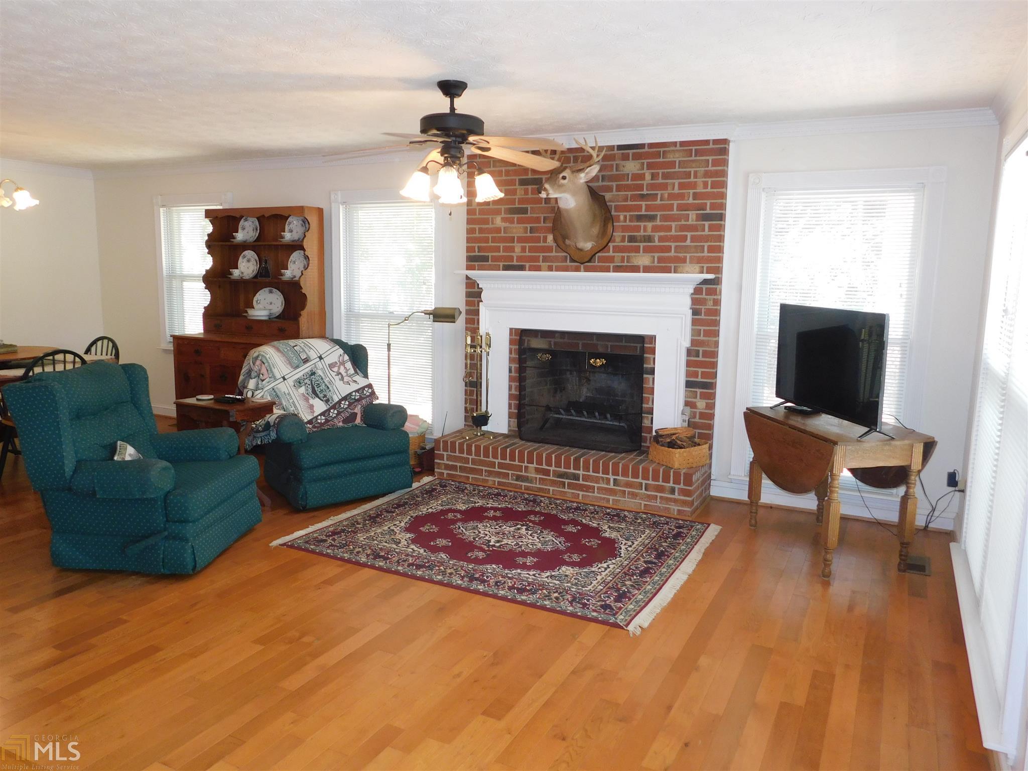 1030 Bob Slack Dr, Greensboro, GA 30642