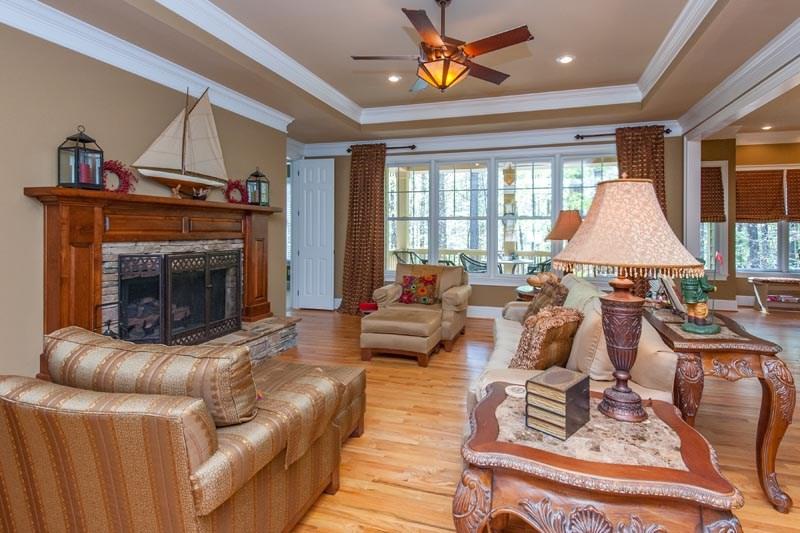 1000 OSLIN PLACE, Greensboro, United States 30642