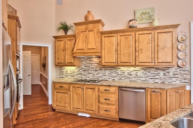 1070 SHOAL CREEK COURT, Greensboro, United States 30642