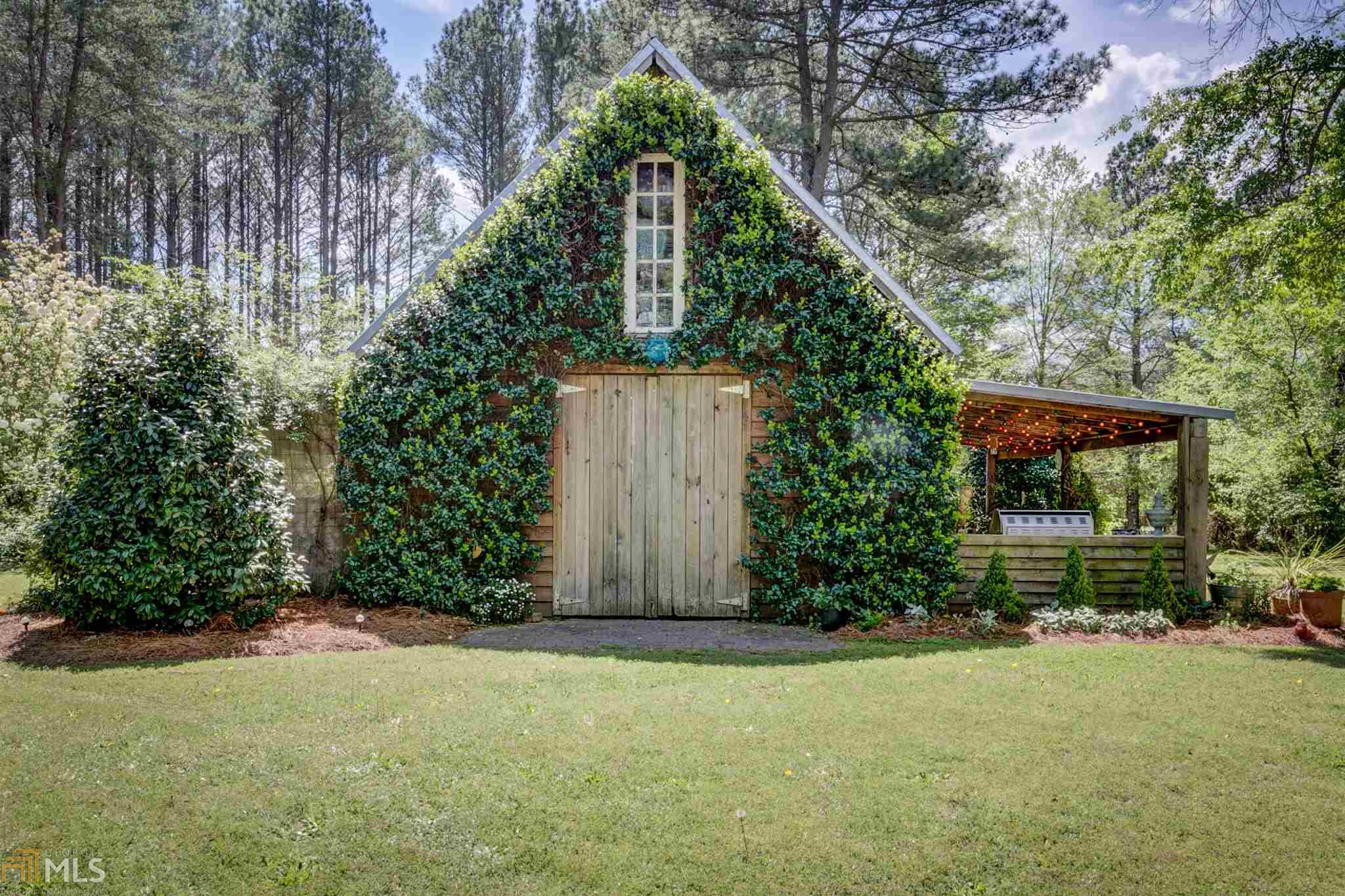 1730 Dixie Hwy, Madison, GA 30650