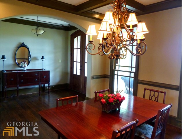 1021 Madison Lakes Pkwy, Madison, GA 30650