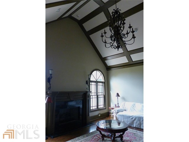 1021 Madison Lakes Pkwy, Madison, GA 30650