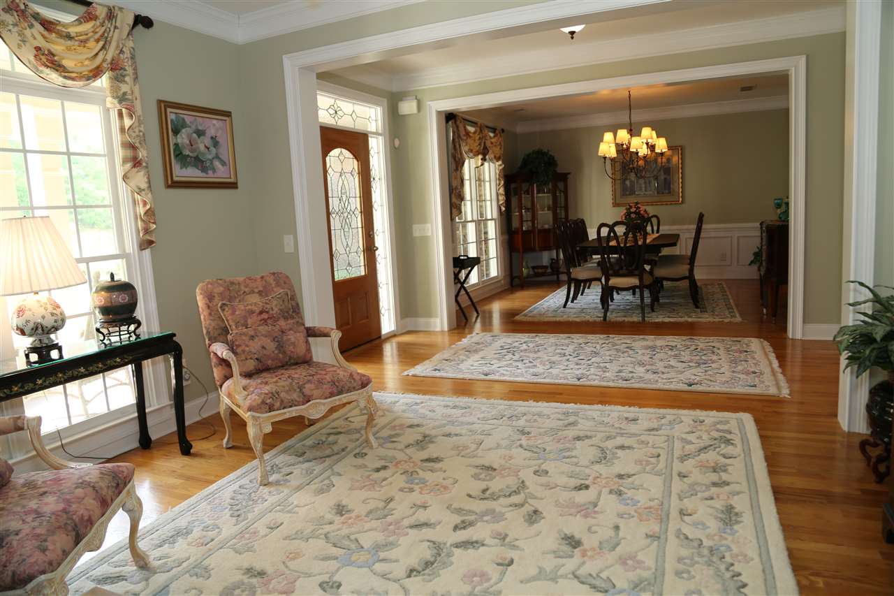 425 E LAKESHORE DRIVE, Monroe, GA 30655