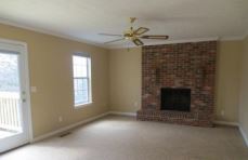 584 Woodgate RdRinggold, GA, 30736Catoosa County