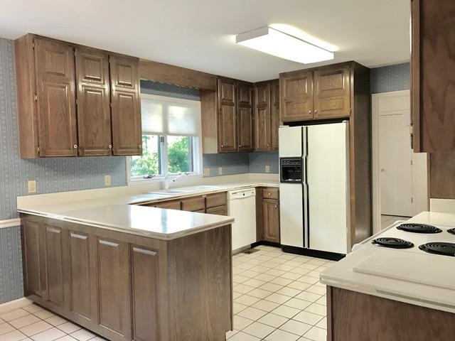 694 Club Dr, Trion, GA 30753