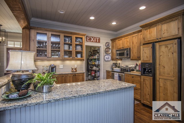 142 Long Leaf Ln, Eatonton, GA 31024