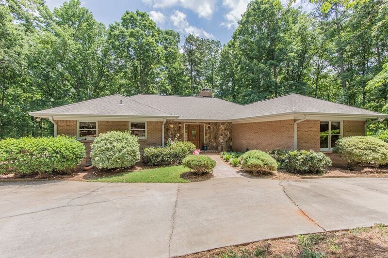 106 OAK RIDGE LANE, Eatonton, GA 31024