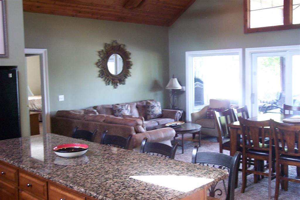128 N INDIAN SUMMER PATH, Eatonton, United States 31024