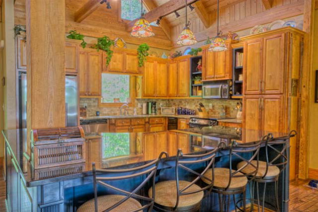 100 Nina, Eatonton, GA 31024