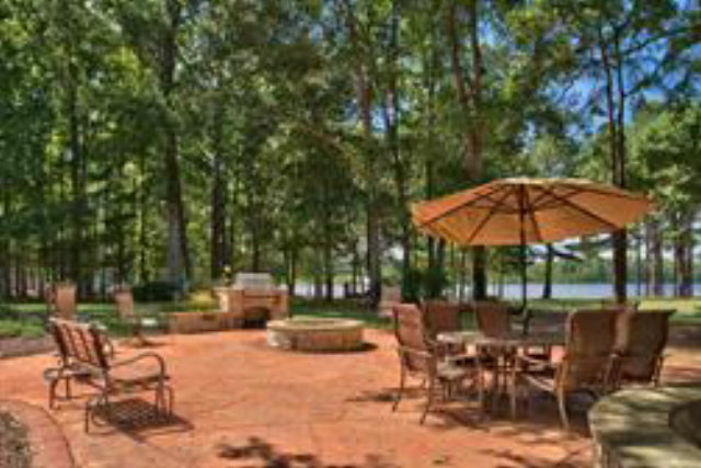 154 Bradford Drive, Eatonton, GA 31024