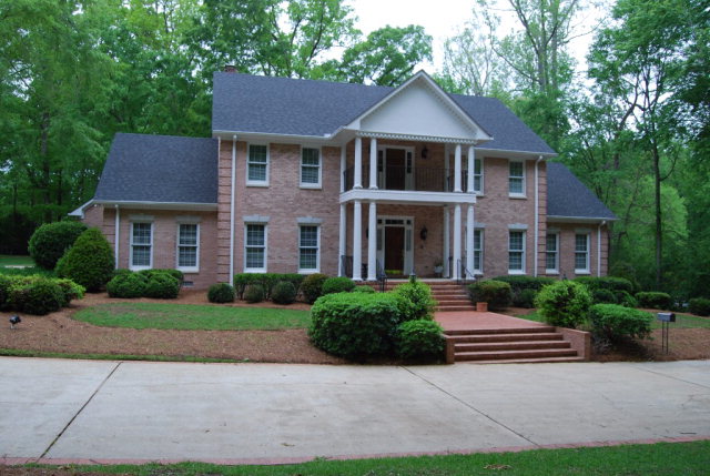 153 Howard Oaks Drive, Macon, GA 31210
