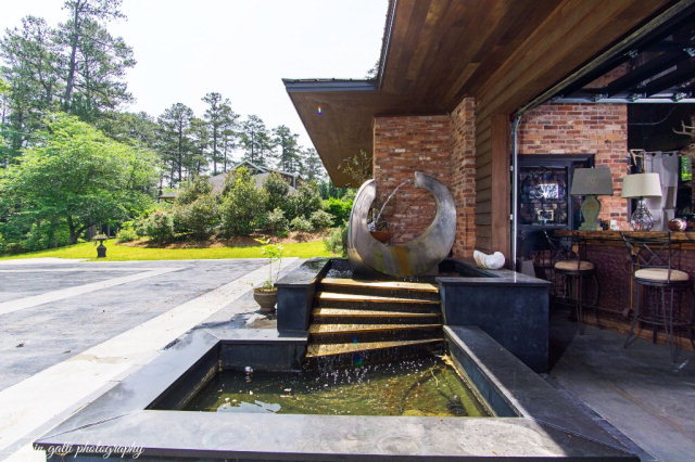 365 Old Club Road South, Macon, GA 31210