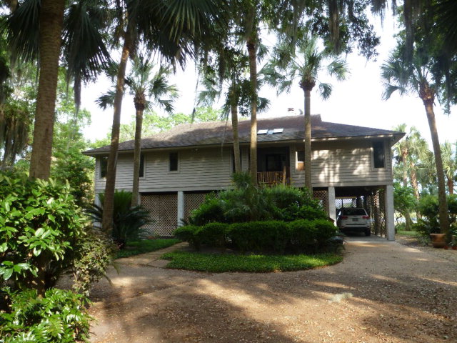 1144 Kittles Island Drive, Darien, GA 31305