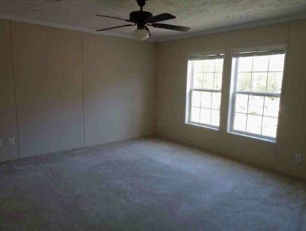 1790 Stewart Hodges Loop NELudowici, GA, 31316Long County