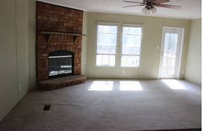 75 Janie Daniels RdLudowici, GA, 31316Long County