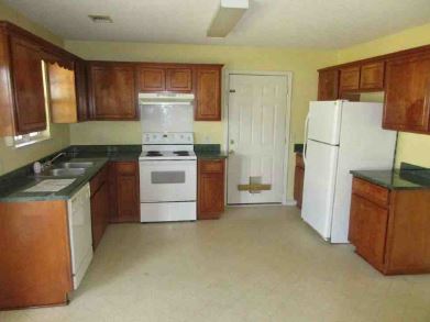 208 Kelly AvenueRincon, GA, 31326Effingham County