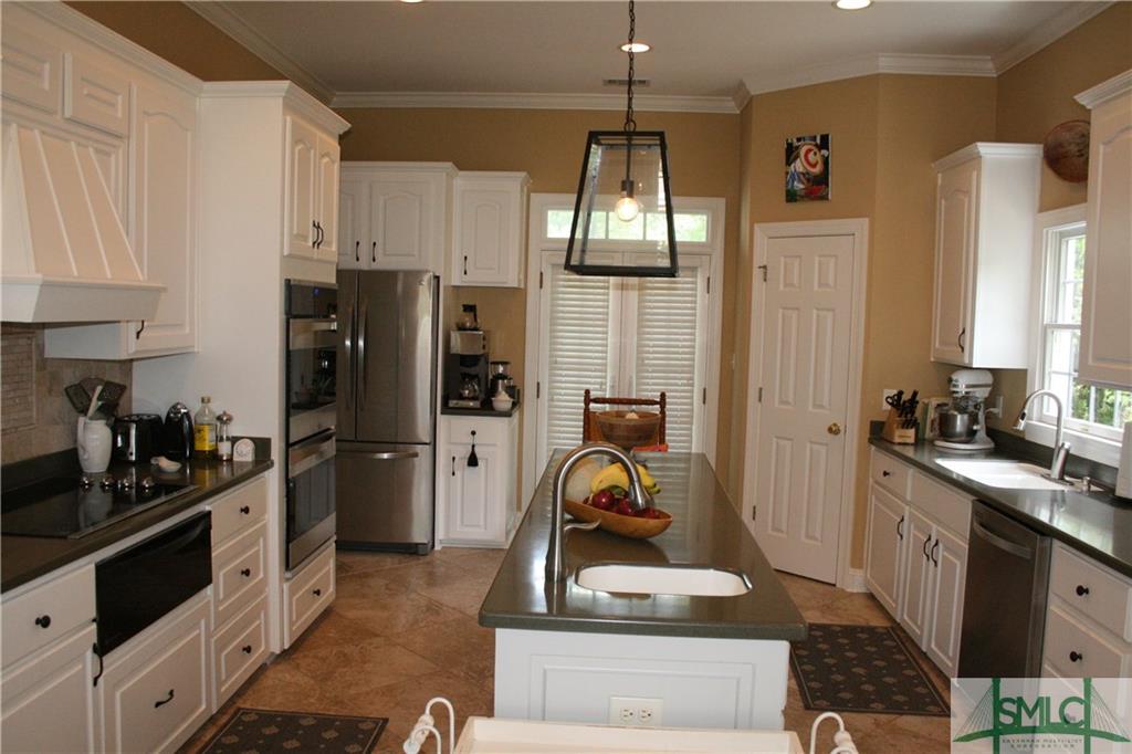 1609 Eagle Creek Dr., Townsend, GA 31331