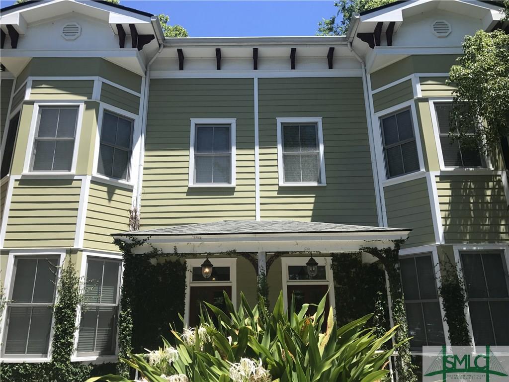 220 E Waldburg Street, Savannah, GA 31401