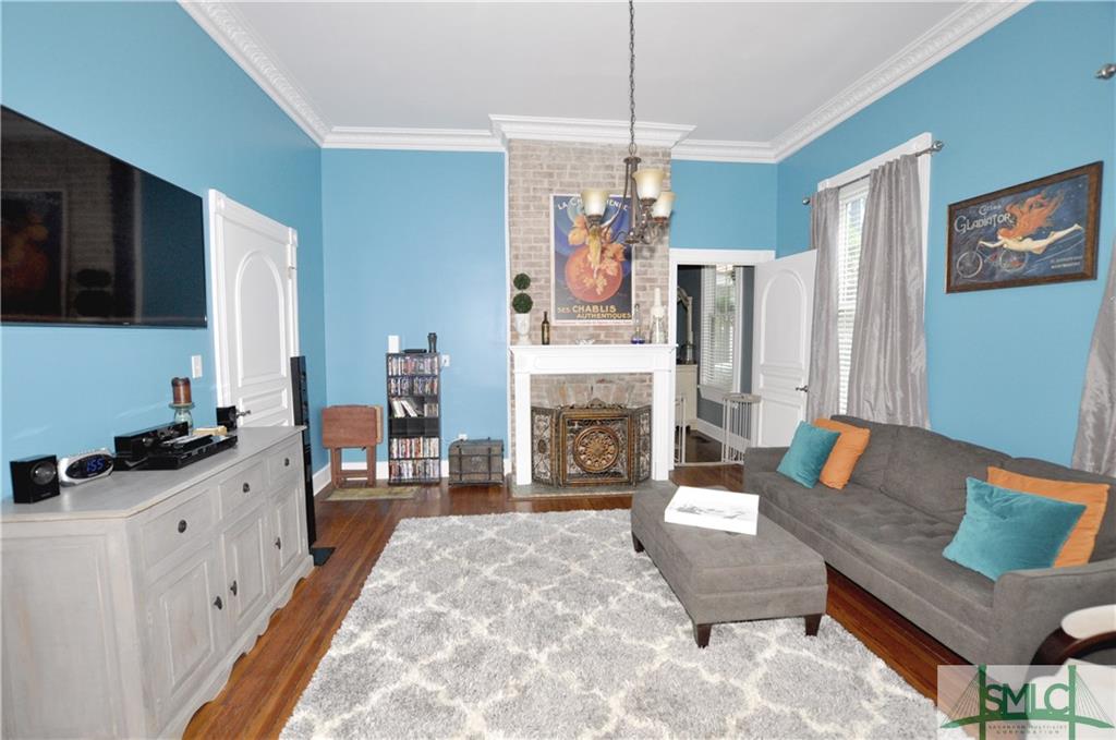 102 E 39th Street, Savannah, GA 31401