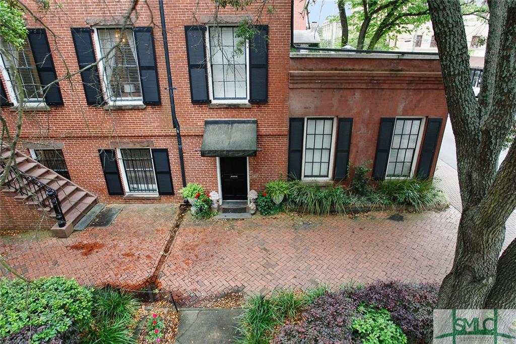 102 W Jones Street, Savannah, GA 31401