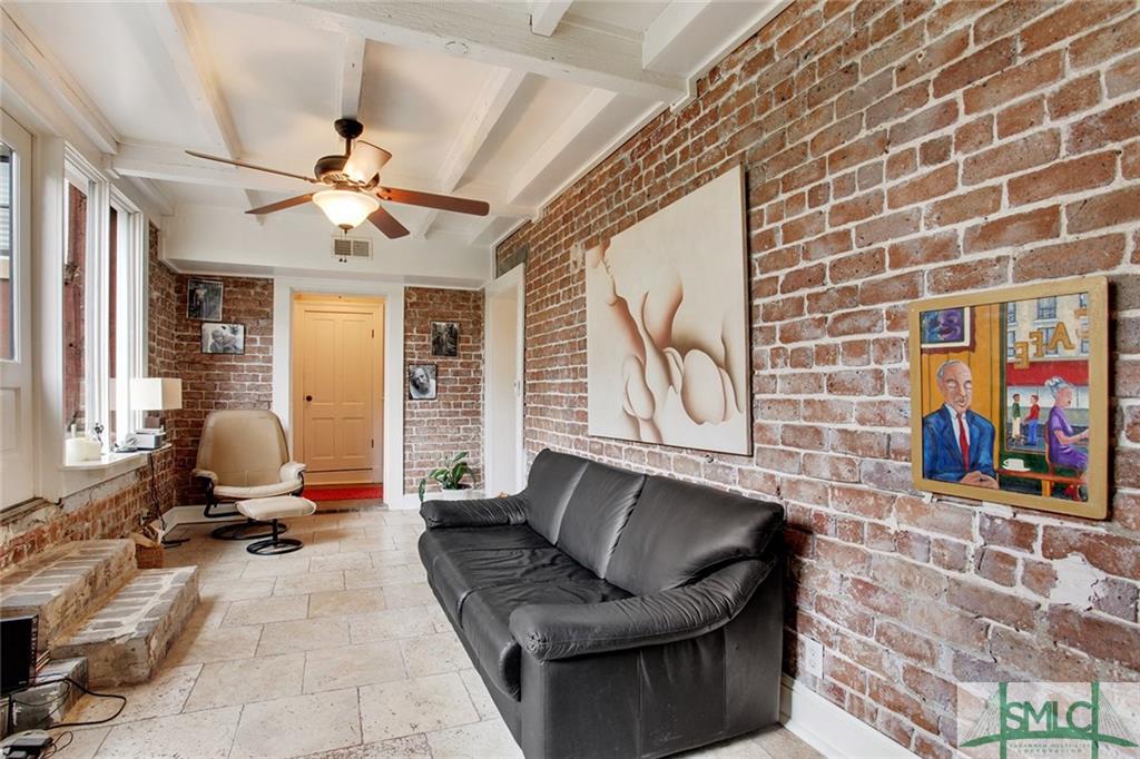 102 W Jones Street, Savannah, GA 31401