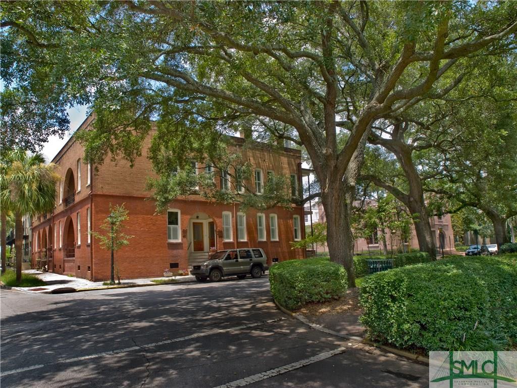 335 Habersham Street, Savannah, GA 31401