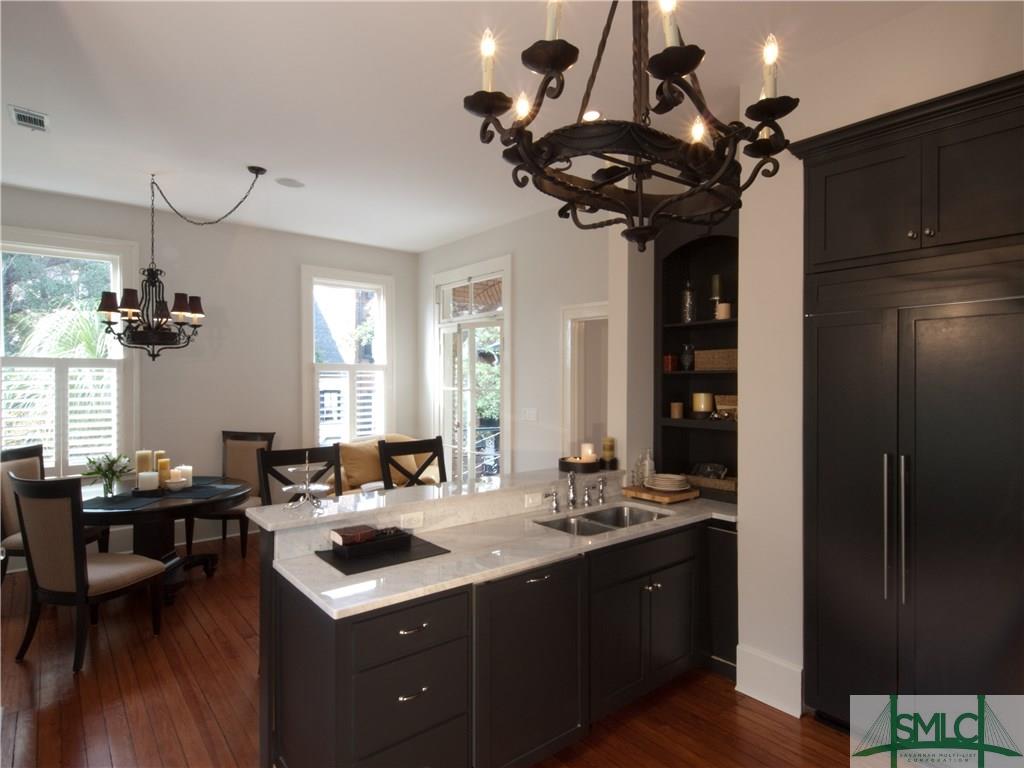335 Habersham Street, Savannah, GA 31401
