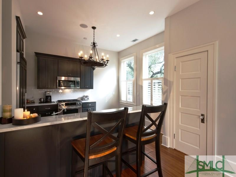 335 Habersham Street, Savannah, GA 31401