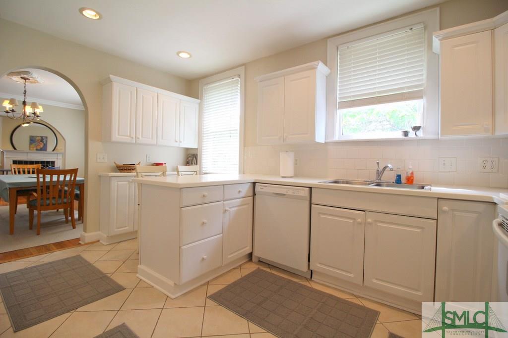 316 E 55th Street, Savannah, GA 31405