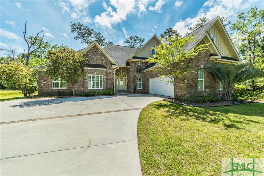 45 Crestwood Drive, Savannah, GA 31405