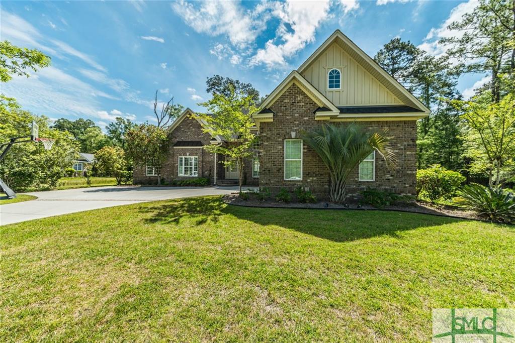 45 Crestwood Drive, Savannah, GA 31405