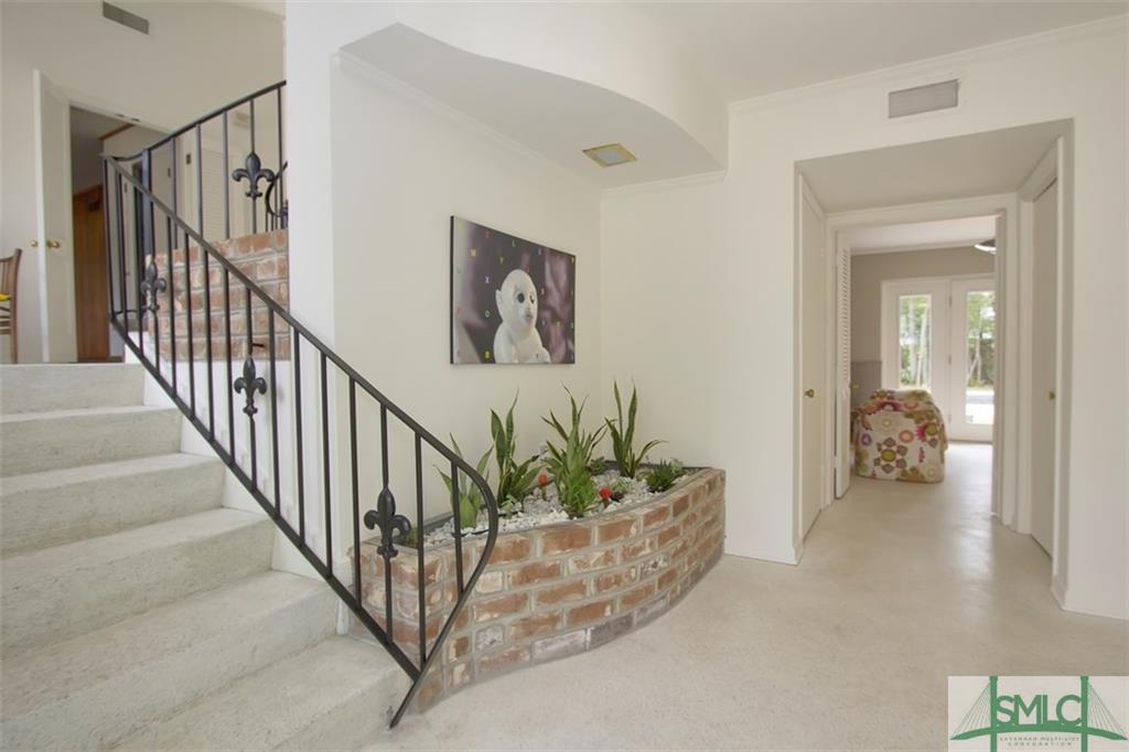5605 Sweetbriar Circle, Savannah, GA 31406